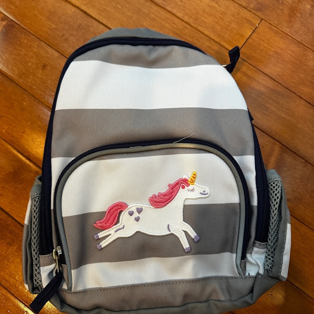 NWOT Pottery Barn Kids Gray Unicorn Kids Backpack